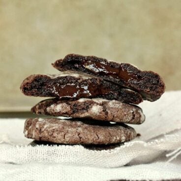 Mint Chocolate Truffle Stuffed Cookies www.thereciperebel.com