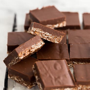crunch bars in squares