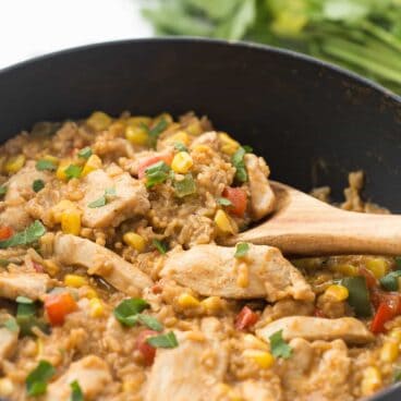 20-Minute Chicken and Rice: a super quick, easy to customize meal that's perfect for any night of the week!