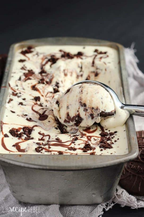 ice cream scoop scooping ice cream from grey loaf pan