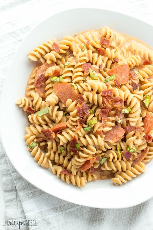 overhead image of pepperoni pizza mac and cheese in white bowl