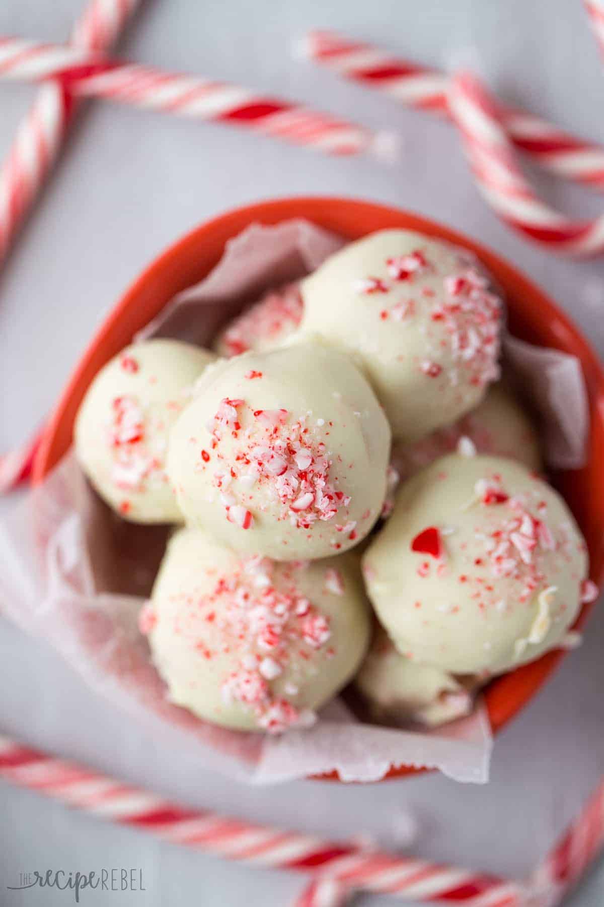 No Bake White Chocolate Peppermint Oreo Truffles