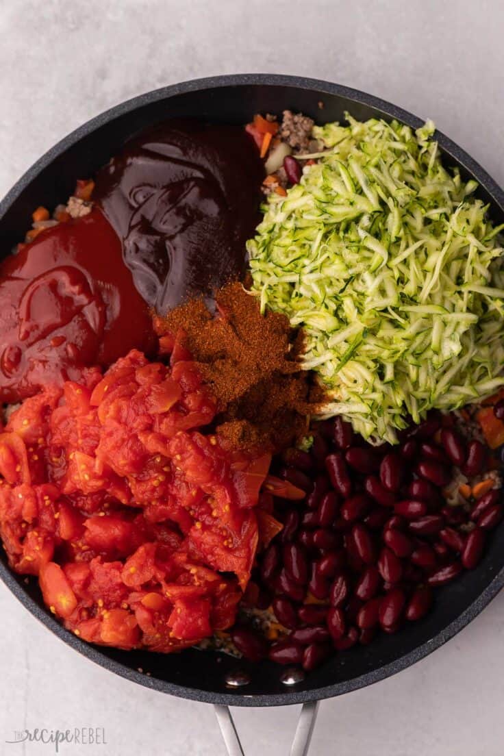 liquid ingredients in pan to make bbq beef chili.