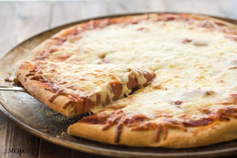 How to Make Frozen Pizzas (homemade freezer pizza)