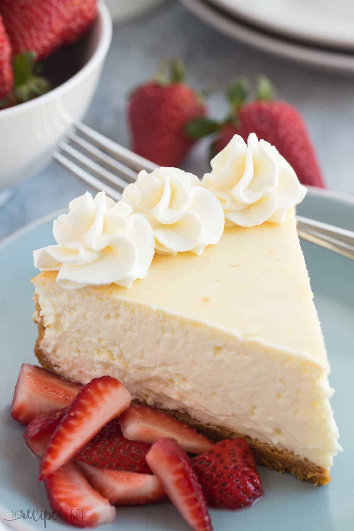 The Best Baked Vanilla Cheesecake Recipe + VIDEO