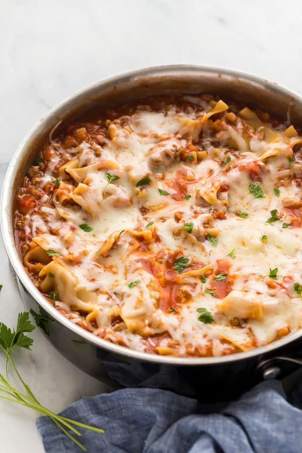 close up image of skillet lasagna in pan