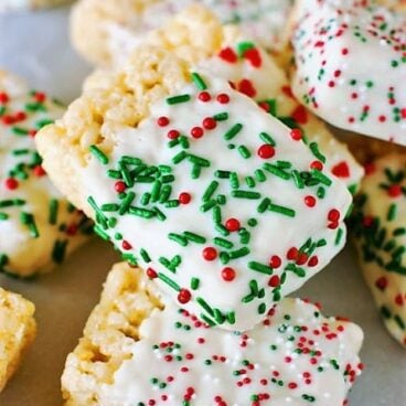 christmas white chocolate krispie treats