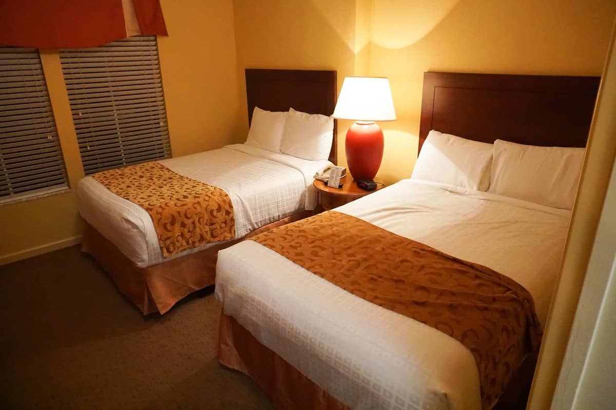lake buena vista resort bedroom with two beds