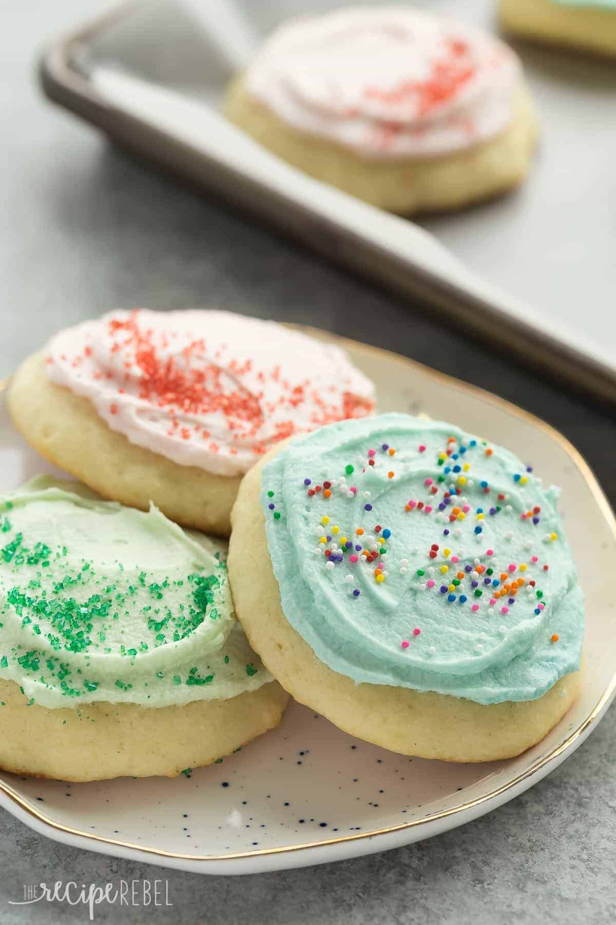 Grandma’s Sour Cream Sugar Cookies 