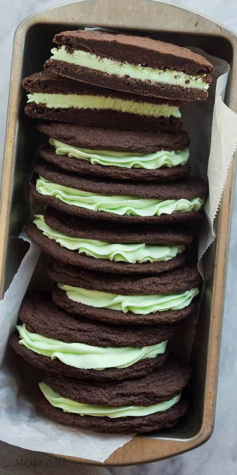 Homemade Mint Chocolate Oreos (Sandwich Cookies)