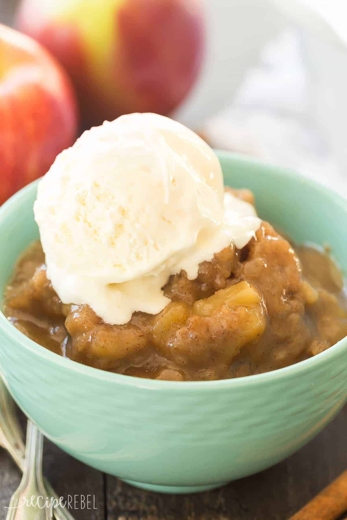 Slow Cooker Caramel Apple Pudding Cake Recipe