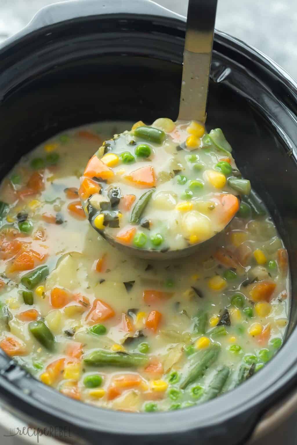 Slow Cooker Creamy Vegetable Soup