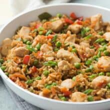 This One Pot Teriyaki Chicken, Rice and Vegetables is an easy, family friendly meal that's made in just 3o minutes or less! It healthy and hearty and perfect for weeknights. | one pan meal | one pot meal | skillet dinner | healthy recipe | healthy dinner