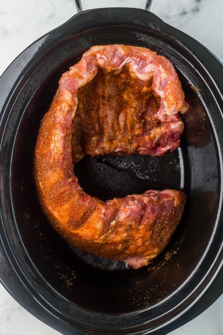 curl ribs around the outside of the slow cooker