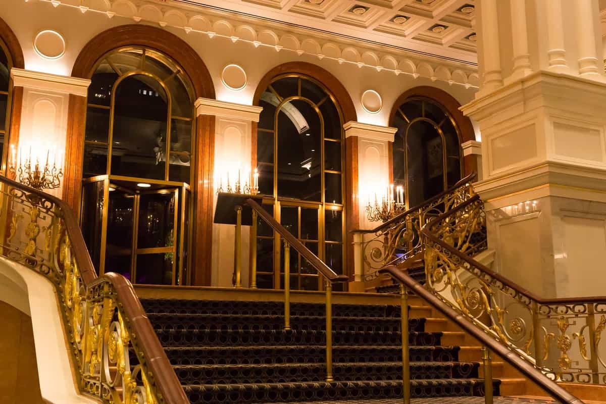 the lotte new york palace hotel midtown lobby