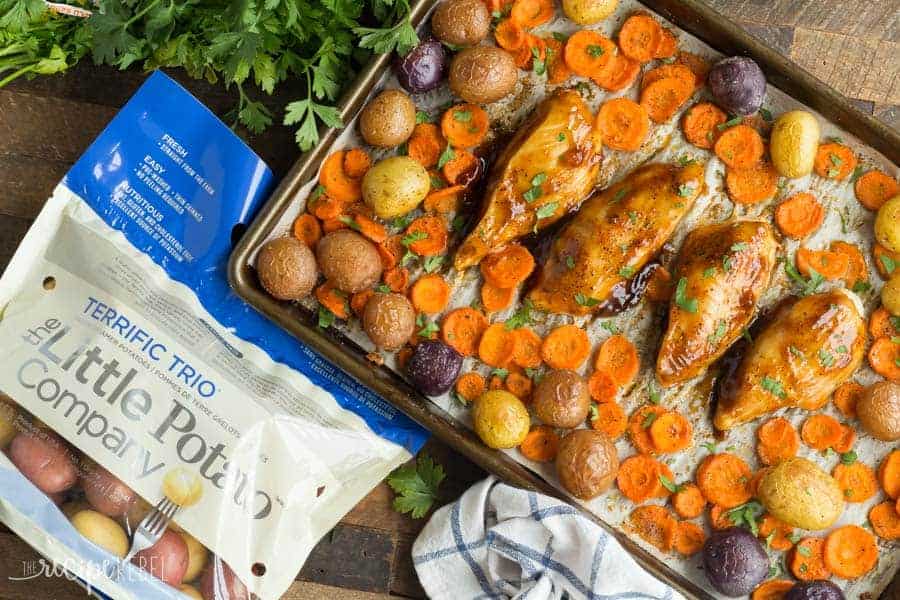 This Apricot Chicken Sheet Pan Dinner is an easy, healthy dinner recipe that requires just a few minutes prep and one pan! Loaded with potatoes and vegetables and topped with a simple apricot glaze. Includes step by step recipe video. | one pan dinner | one pan meal | glazed chicken | chicken and vegetables | healthy dinner idea | meal prep | low calorie
