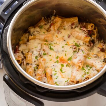 baked ziti in the instant pot with cheese on top