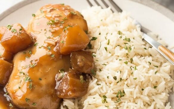 This Instant Pot Pineapple Chicken Recipe is an easy chicken dinner recipe that you can set and forget in your pressure cooker! Serve the chicken and sweet, tangy sauce over rice or noodles for the perfect weeknight dinner! Includes step by step recipe video. #pressurecooker pressure cooker #instantpotchicken #chickenrecipe #chickenrecipes #dinner #recipe #food #chicken