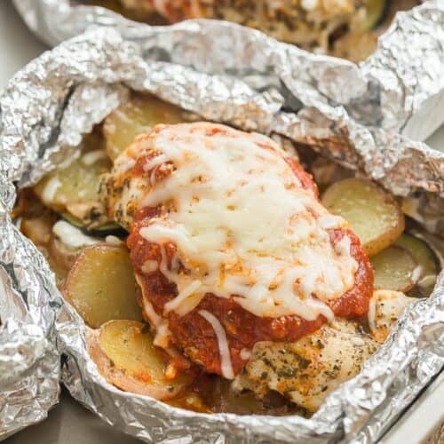 Chicken Parmesan Foil Packets With Veggies Video The Recipe Rebel