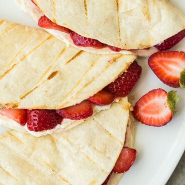 strawberry cheesecake quesadillas overhead