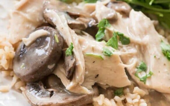 close up image of crockpot mushroom chicken