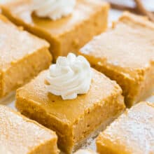 pumpkin cheesecake bars sliced