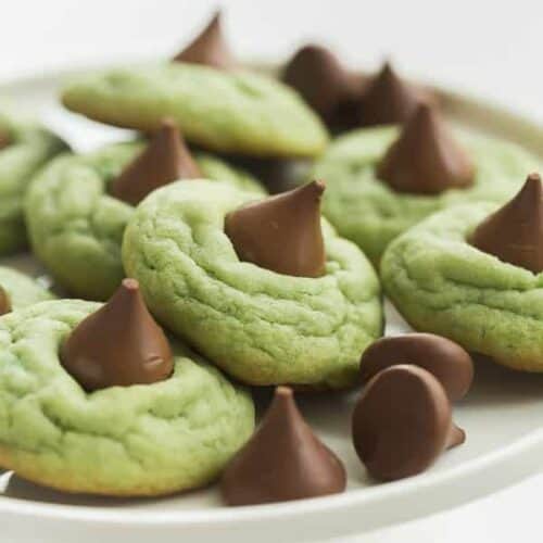 Mint Hershey Kiss Cookies Recipe + VIDEO The Recipe Rebel
