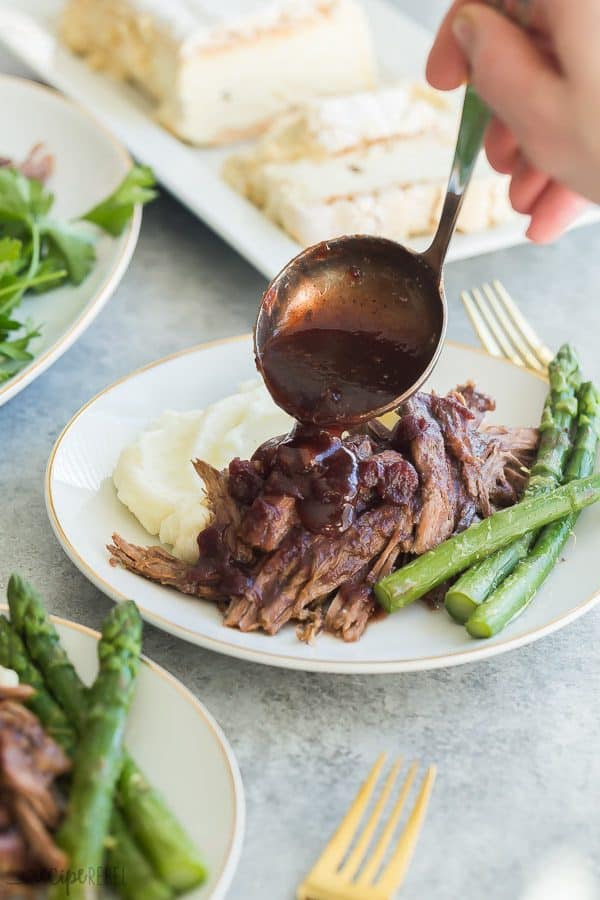 instant pot roast beef with cranberry gravy