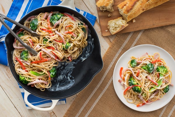 catelli creamy spaghetti overhead in cast iron skillet