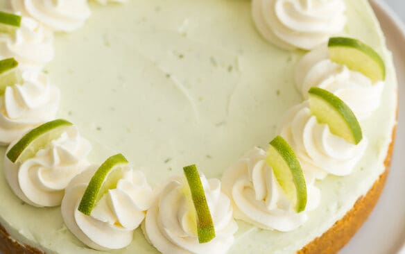 whole no bake key lime cheesecake with whipped cream