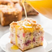 rhubarb cake with warm vanilla sauce