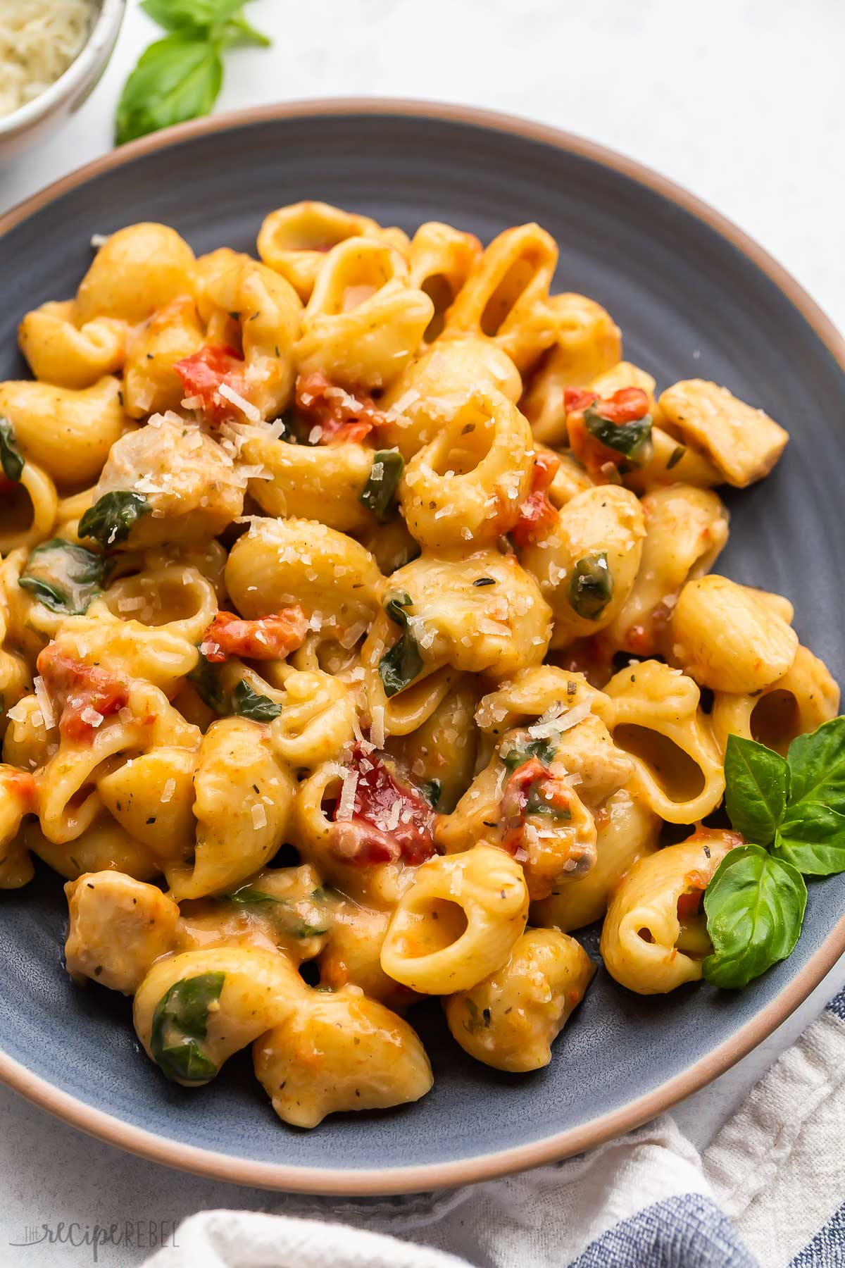 close up image of instant pot italian chicken pasta on plate.