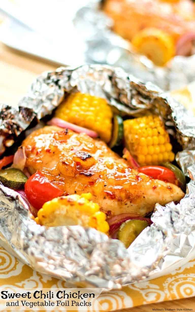 sweet chili chicken packs with corn on the cob and peppers 