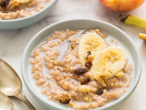 Double-Boiler Slow Cooker BananaNut Oats