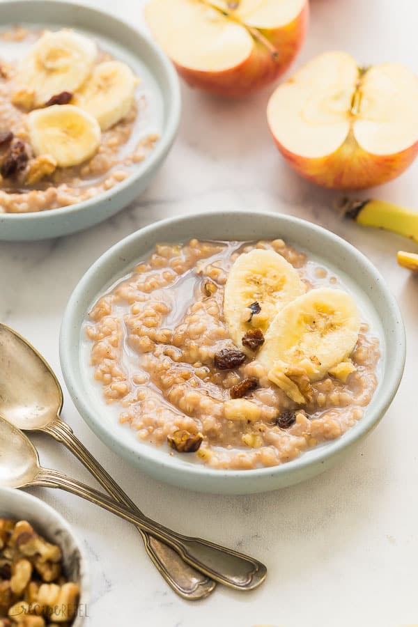 Slow Cooker Oatmeal - rolled or steel cut oats - The Recipe Rebel