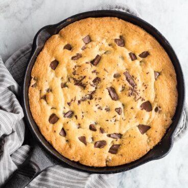 pizookie in skillet