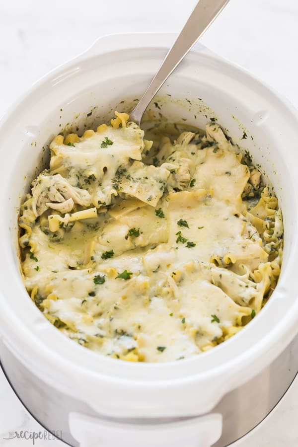 Crockpot White Chicken Lasagna {VIDEO} - The Recipe Rebel