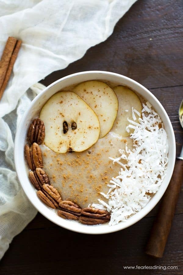 Fearless Dining Quick and Easy Pear Smoothie Bowl Recipe