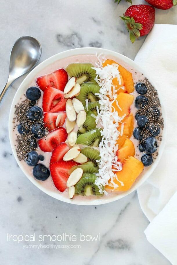 Yummy Healthy Easy TROPICAL SMOOTHIE BOWL RECIPE