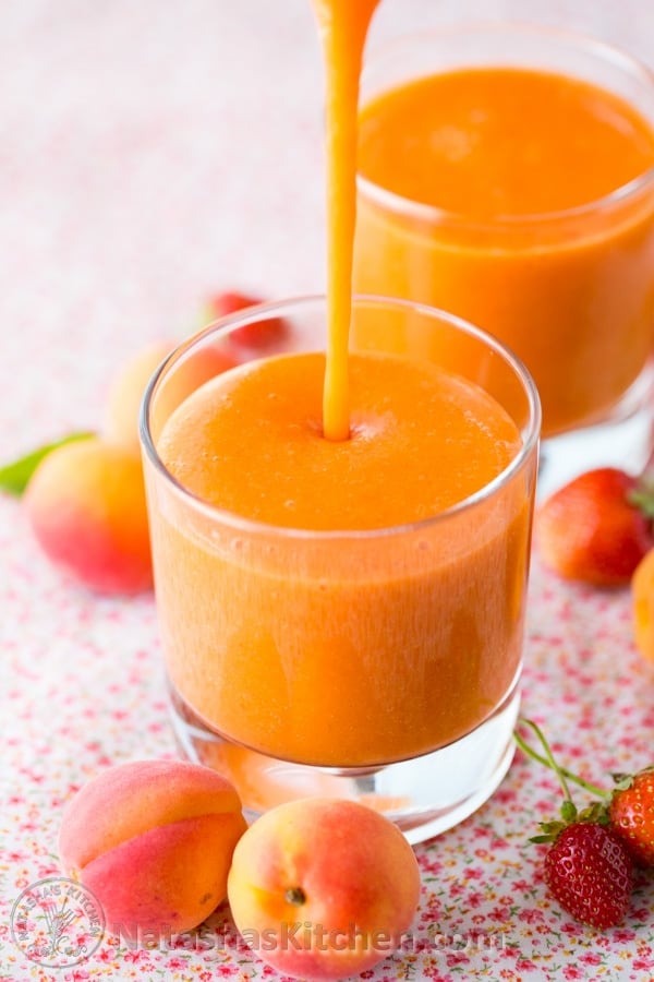 apricot strawberry smoothie