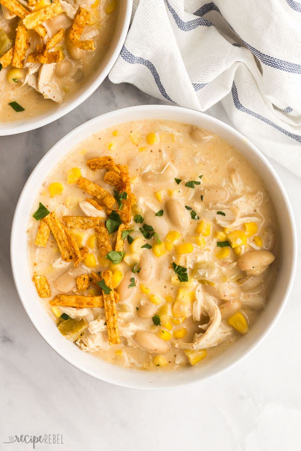 White Chicken Chili Stovetop Or Slow Cooker The Recipe Rebel