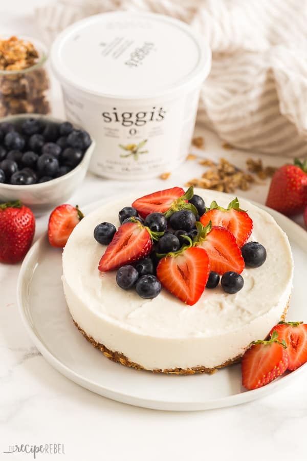 breakfast tart on granola crust with siggi's yogurt