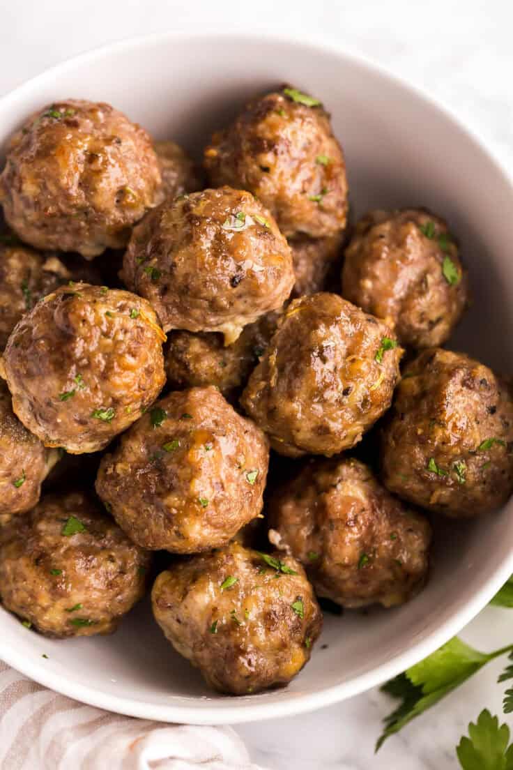 Easy Meatball Recipe (Homemade Meatballs) [step by step VIDEO] - The