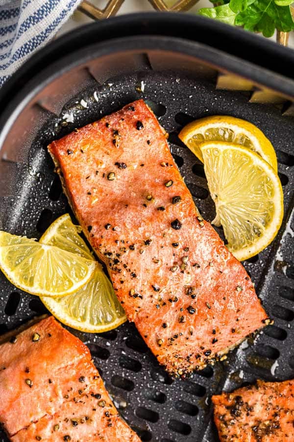 close up image of cooked salmon in air fryer