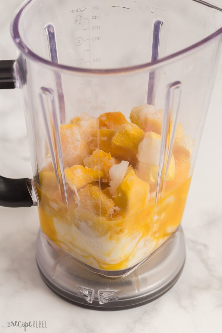 mango smoothie ingredients in blender