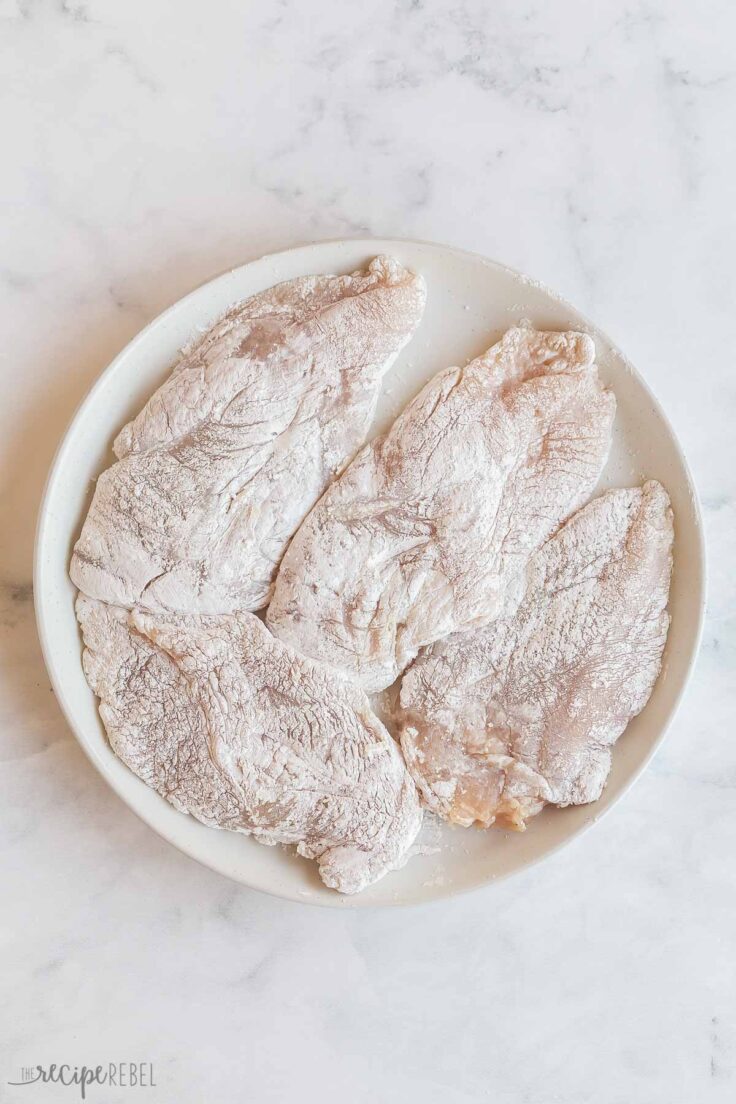 dredging chicken breasts in corn starch