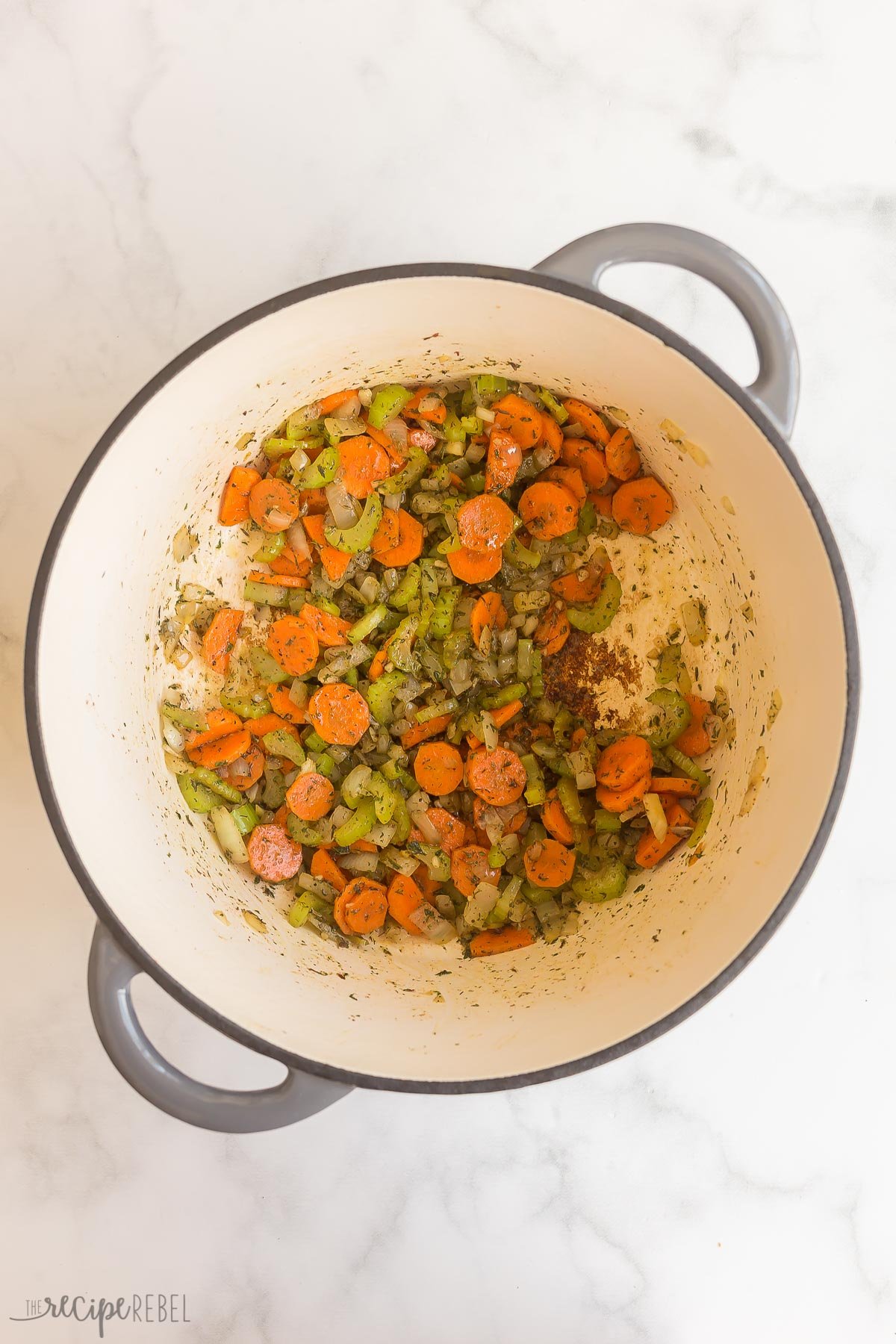 Ultra Creamy Potato Soup [VIDEO] - The Recipe Rebel