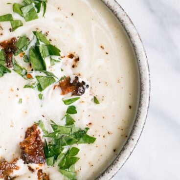 slow cooker cream of leek soup with chorizo in bowl