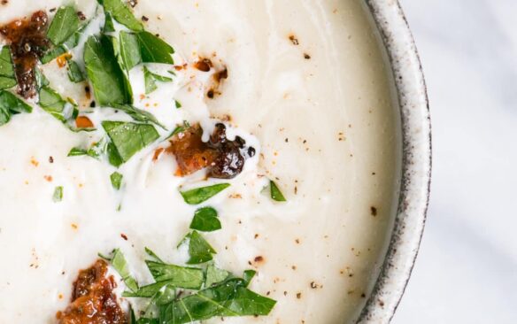 slow cooker cream of leek soup with chorizo in bowl