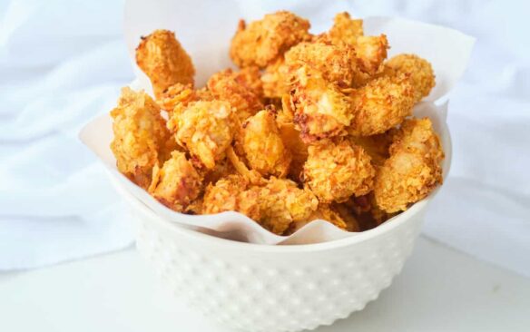 A bowl of air fryer popcorn chicken.